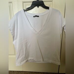 Zara White V-Neck Short Sleeve Tee